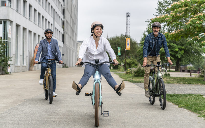 Reine Bike lance le vélo électrique connecté - Vélo de route