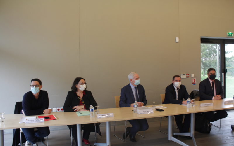 Fibre optique : Six maires de l’agglomération nantaise haussent le ton