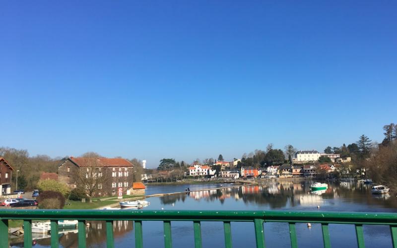 Même s’il fait chaud, les baignades sont interdites dans l’Erdre et la Sèvre