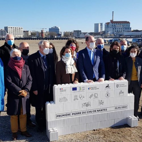 Nouveau Chu de Nantes : la première pierre à été posée.