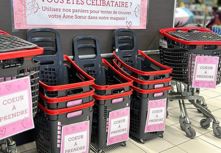 Saint-Valentin : Des caddies de l’amour dans un supermarché à Vertou