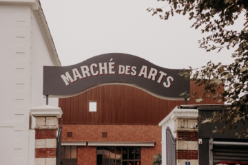 Un marché également galerie d’art sur l’île de Nantes