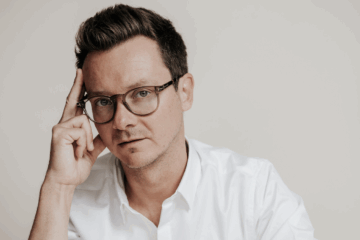 L’écrivain Julien Sandrel à la bibliothèque de Vertou