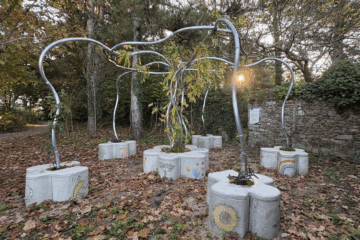 Qu’est-ce que l’arbre à Pouic-Pouic installé à Rezé ?