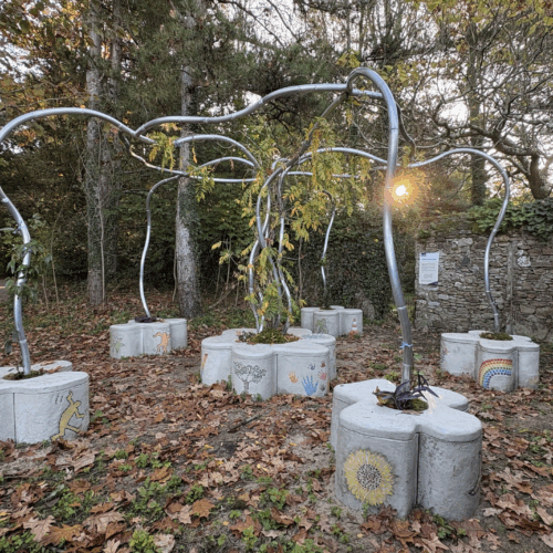 Qu’est-ce que l’arbre à Pouic-Pouic installé à Rezé ?